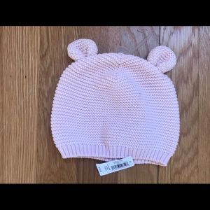 Baby gap hat